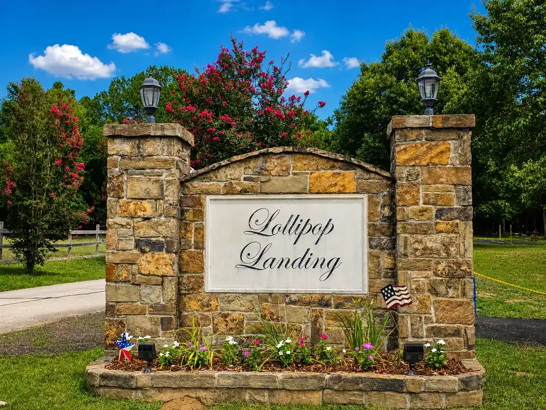 Lollipop Landing neighborhood entrance sign on Lake Palestine Henderson County Texas